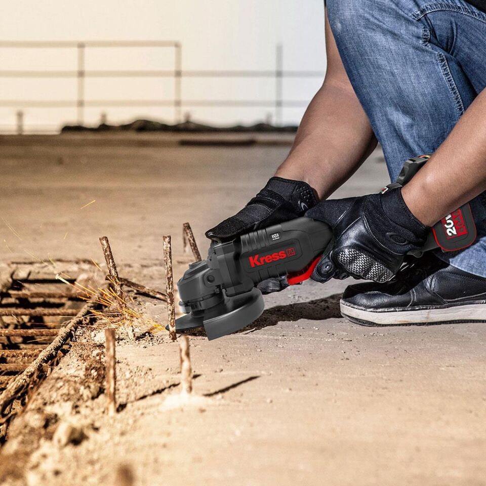 Kress KUH04.1 20Volt 5.0Ah. Li-ion Çift Akülü 125mm Kömürsüz Profesyonel Devir Ayarlı Alttan Tetikli Avuç Taşlama